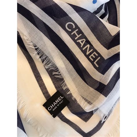 Cashmere Chanel Scarves for Women .